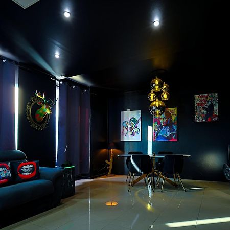 Appartement Pop Art - Asterix,Cdg,Chantilly,Disney La Chapelle-en-Serval Ngoại thất bức ảnh